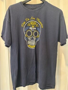 Navy Dia De Los Muertos Graphic Tee Size Large